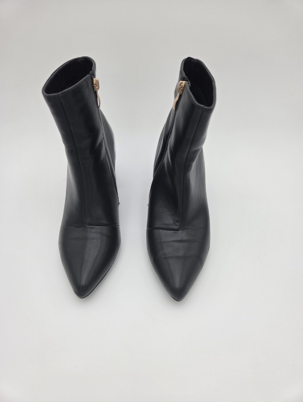 Lulu's Black Pointed Toe Ankle Booties with Side Zip Faux Leather Size 7 - Picture 3 of 7